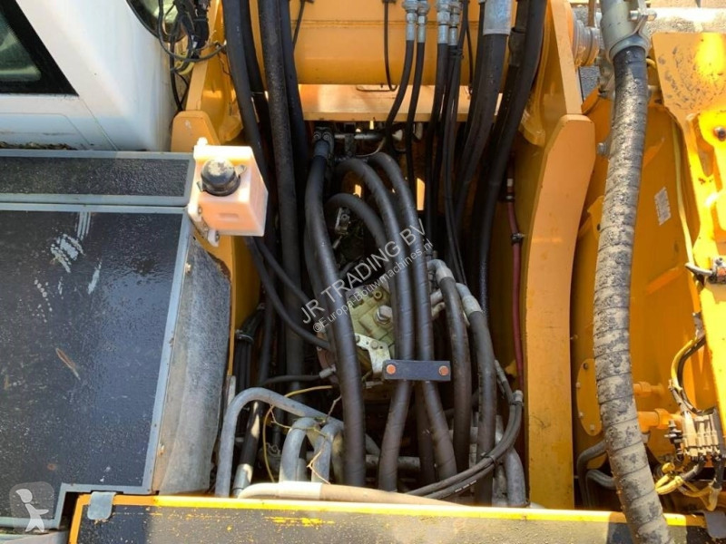Excavadora Liebherr LC