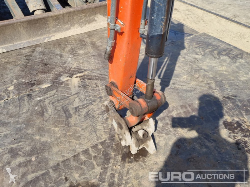 Lopatový nakládač Kubota KX61-3