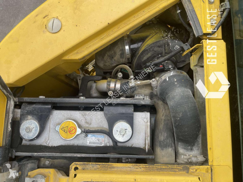 Escavadora Komatsu  PC138US-11