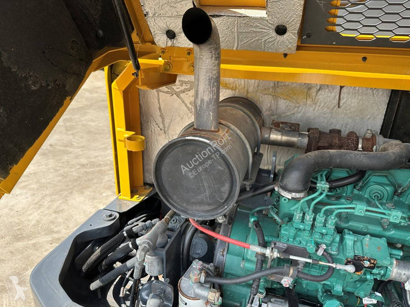 Lopatový nakládač Volvo D