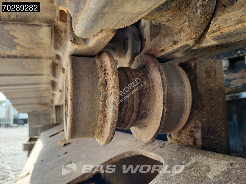 Excavator Caterpillar L