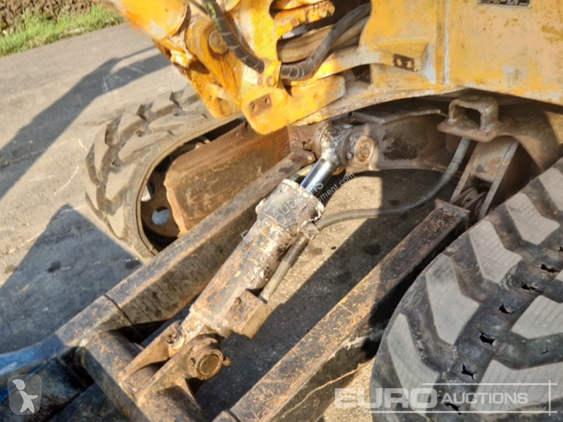 Escavadora Takeuchi