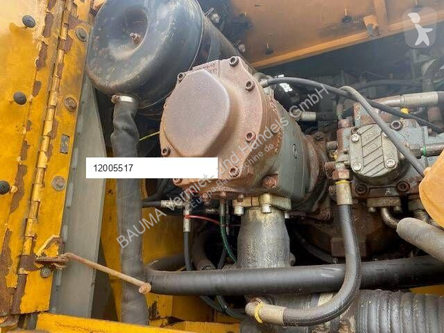 جرافة Liebherr B HD (12005517)