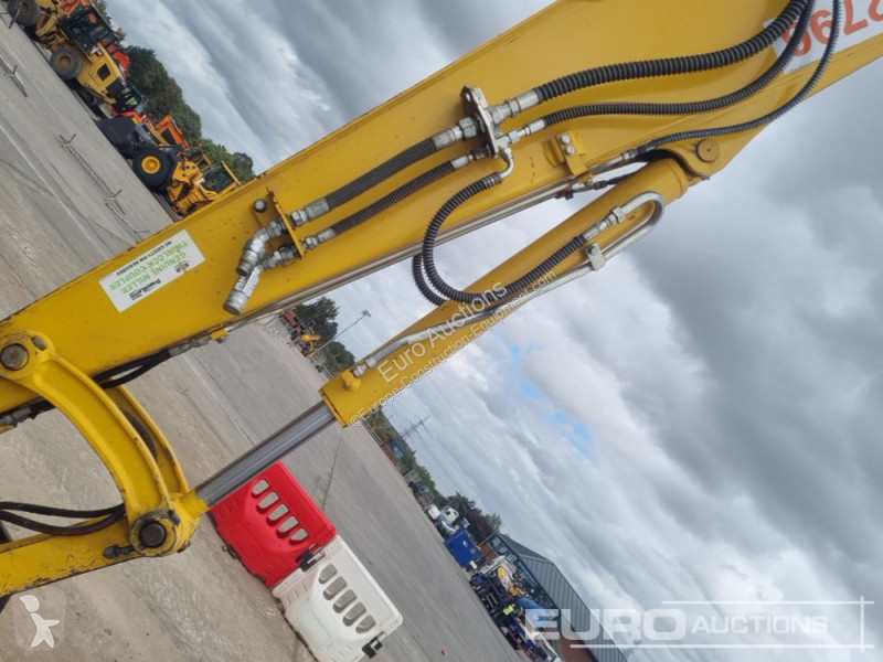Escavadora Komatsu PC80MR-5