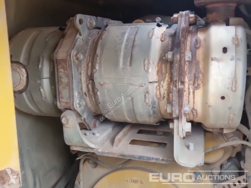 Escavatore Caterpillar R