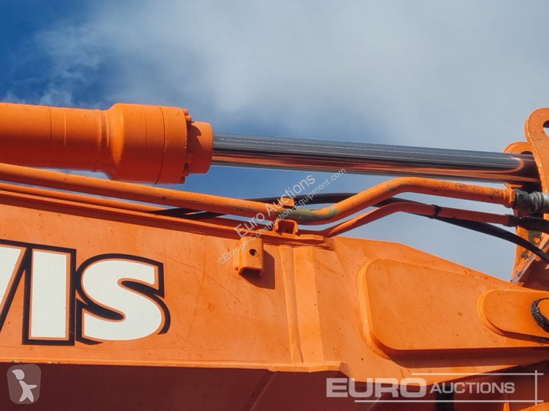 Escavatore Hitachi ZX135U5-3