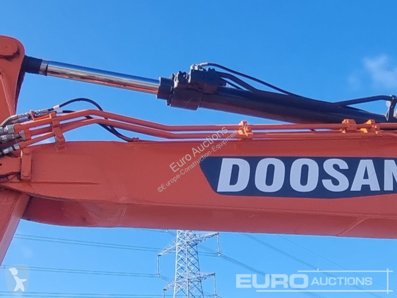 جرافة Doosan -5