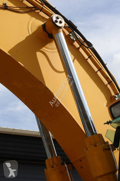 Excavator Caterpillar