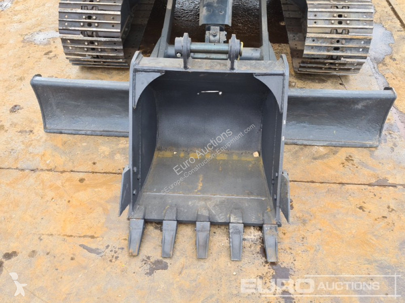 Lopatový nakládač Komatsu PC56-7