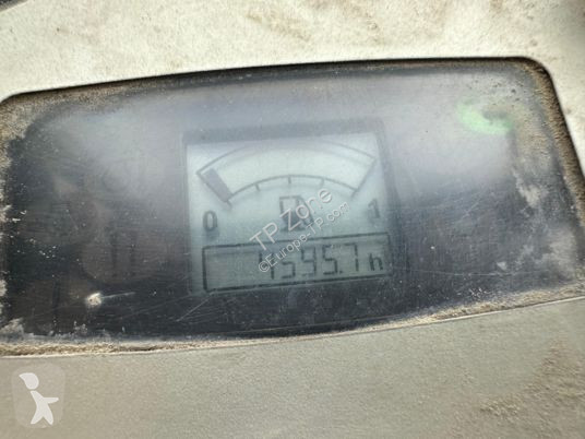 Lopatový nakládač JCB à 18 500 € ht