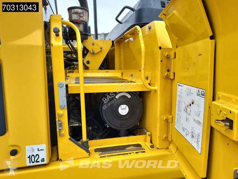 جرافة Komatsu PW180 -7E0
