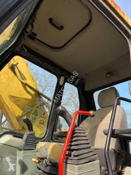 Экскаватор Komatsu