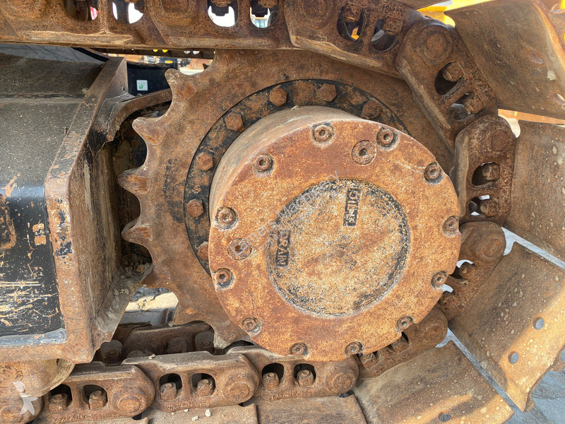 Escavatore Caterpillar GC .