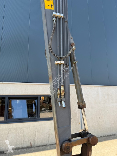 جرافة Volvo 160 D Long Reach - 180 - 220 - 140