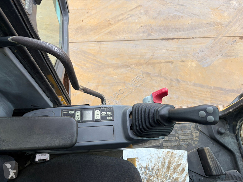 Rýpadlo Komatsu PC180LC-7K