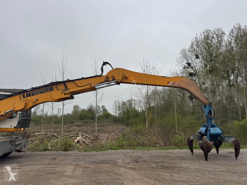 جرافة Liebherr A904C