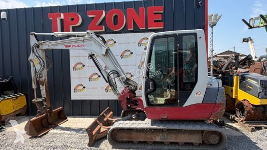 جرافة Takeuchi tb250 clim à 27 900 € ht