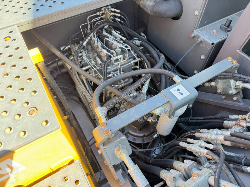 Rýpadlo Volvo 0EL - Hammer Lines / Quick Coupler