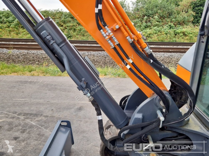Rýpadlo Develon DX63-7
