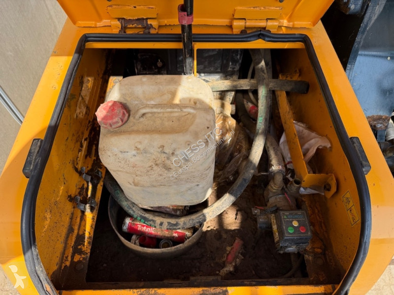 جرافة Hyundai HX 220 L - L - HX 220