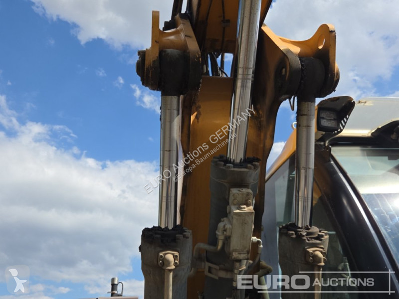 جرافة Liebherr A918