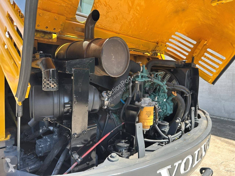Rýpadlo Volvo