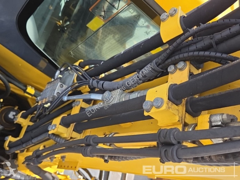 Багер Komatsu