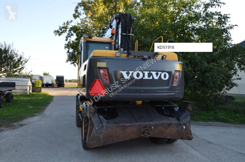Lopatový nakládač Volvo