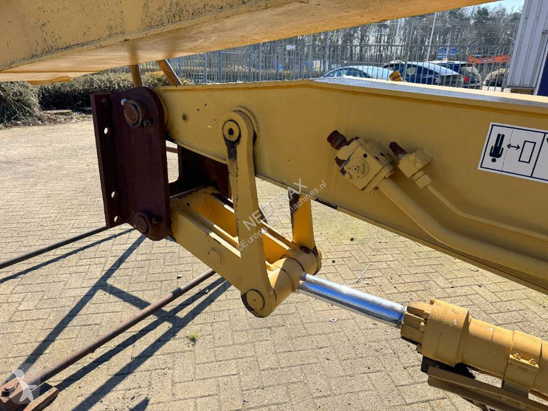 جرافة Caterpillar L UHD Demolition 27M + SHEAR