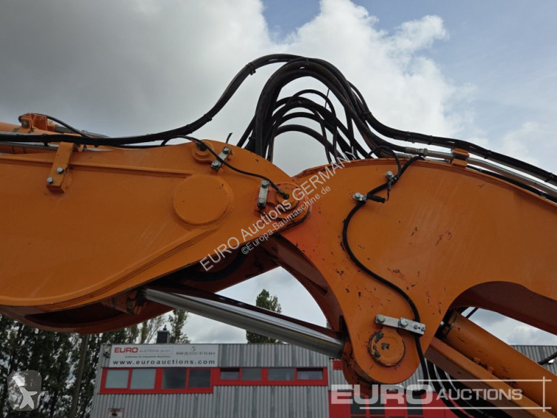 Excavadora Komatsu MR