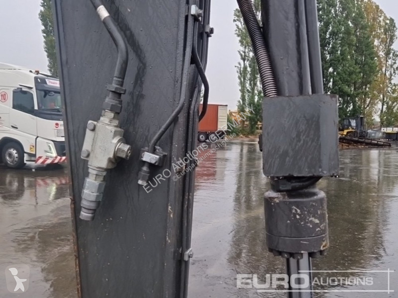 Экскаватор Volvo
