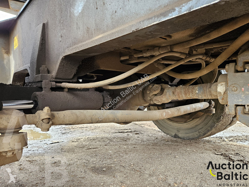 Excavator Terex