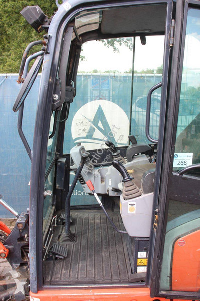 Багер Kubota KX018-4