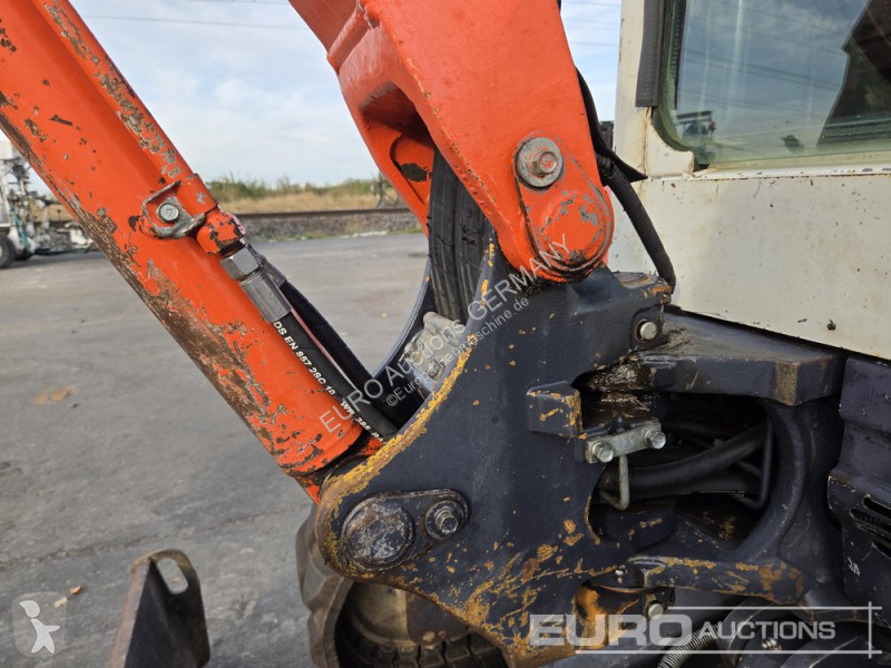 Багер Kubota U25-3EU