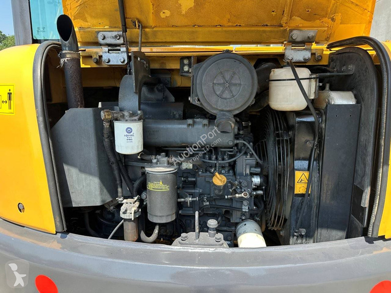 Graafmachine Komatsu 7