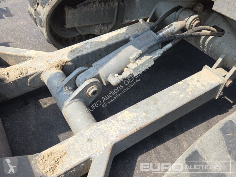 Graafmachine Volvo ECR25D