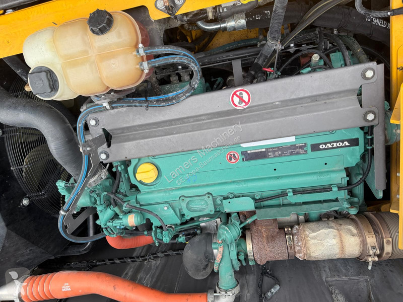 Екскаватор Volvo 160E