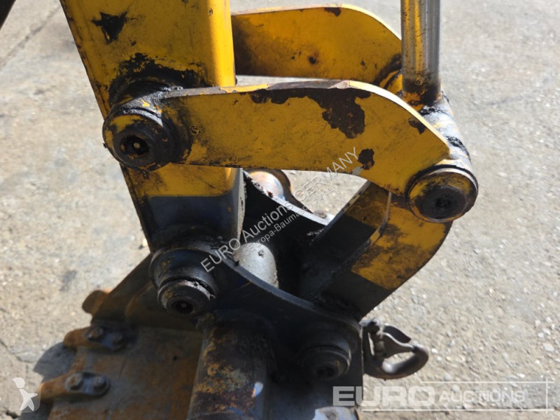 Экскаватор Komatsu 3