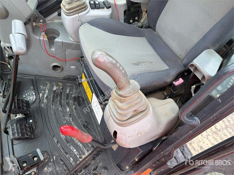 Escavadora Hitachi ZX33U-6 Mini Excavator