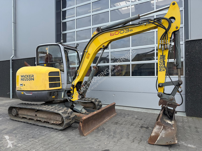 جرافة Wacker Neuson