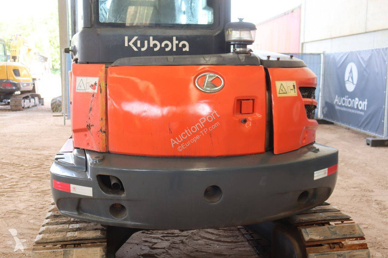 Excavadora Kubota KX165-5