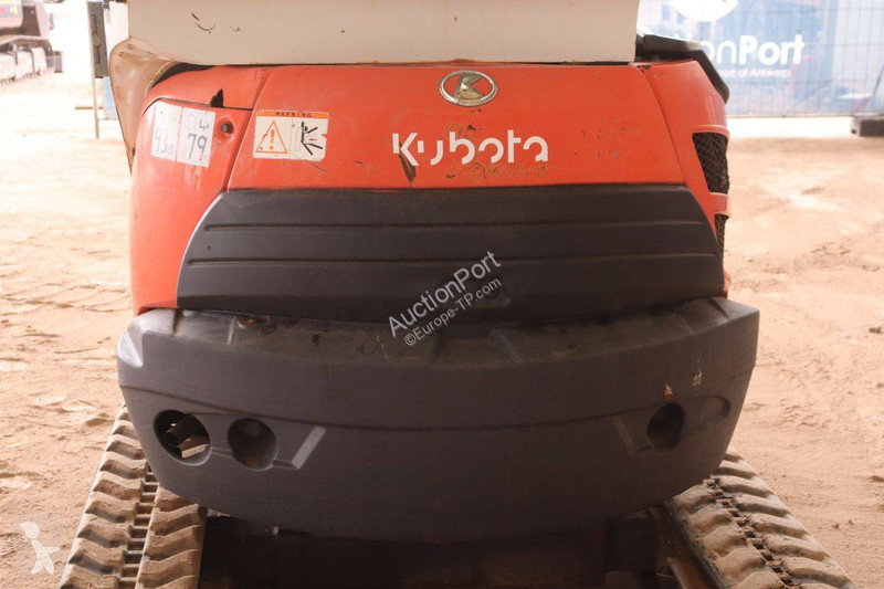 جرافة Kubota -3EU