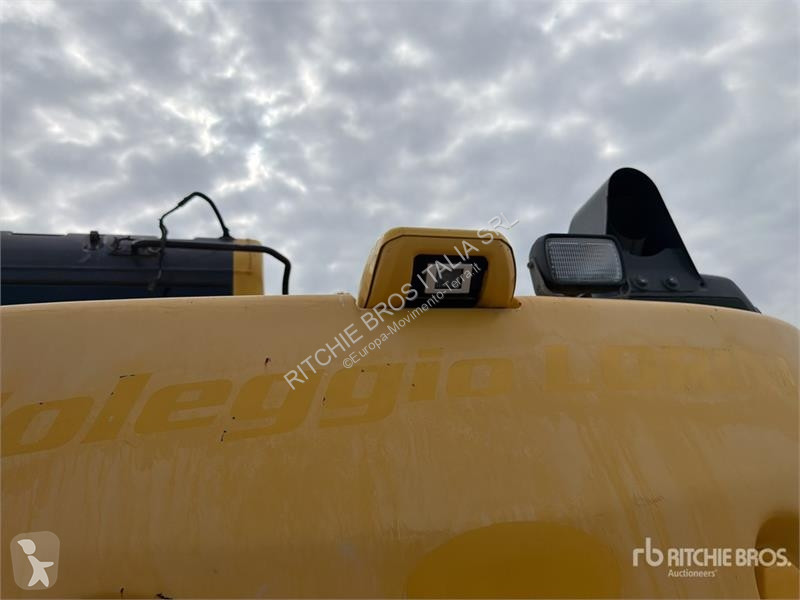 جرافة Komatsu PC 138US-11 Tracked Excavator