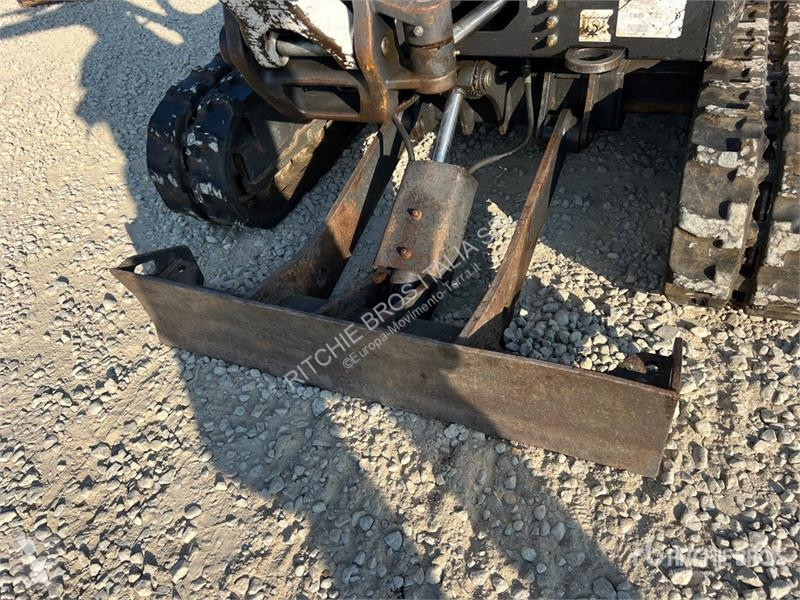 جرافة Bobcat E17Z Mini Excavator