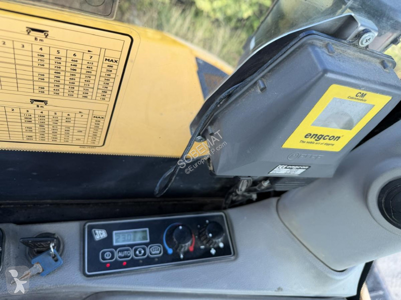 جرافة JCB  HIDRADIG 110WT 4F