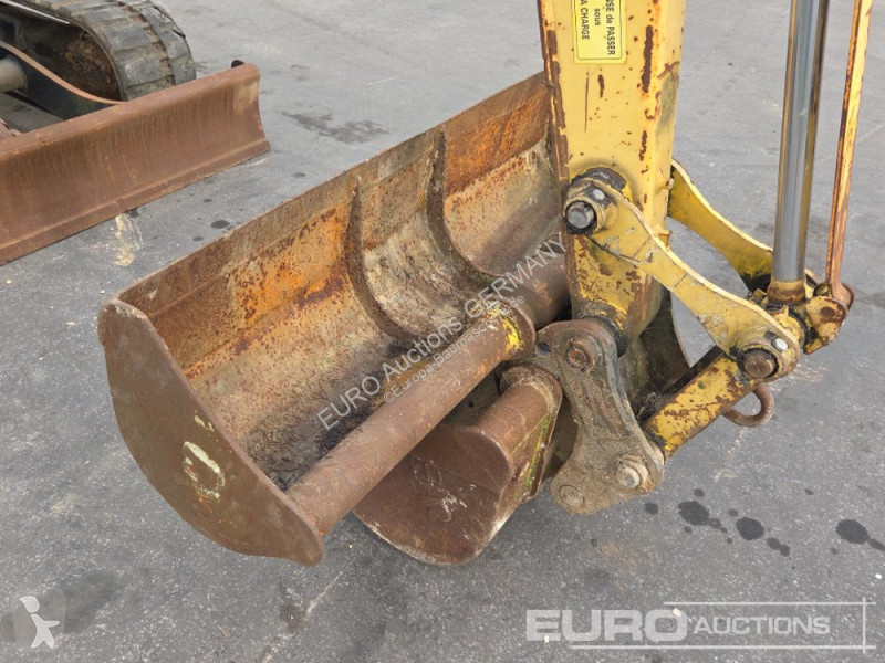 Excavadora Yanmar ViO33U
