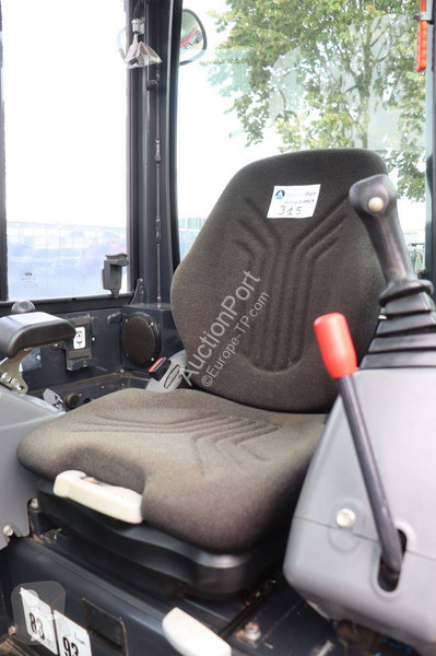 Skovel Yanmar ViO27-6