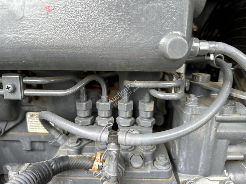Skovel Komatsu 7