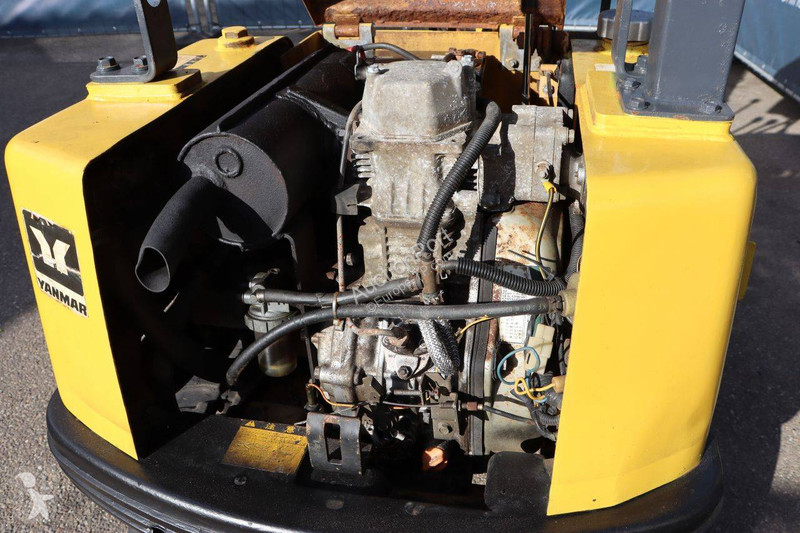 Skovel Yanmar B07