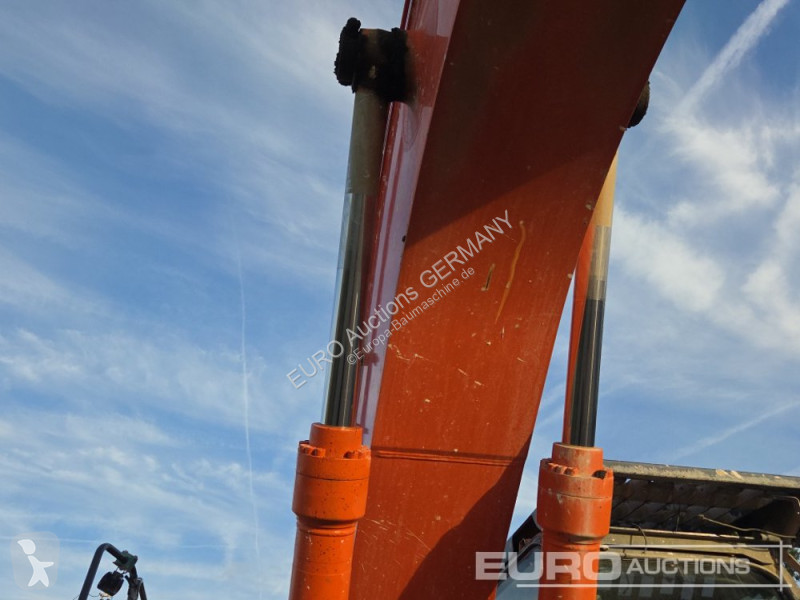 Skovel Hitachi 6